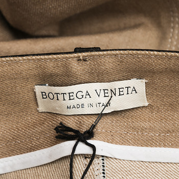 бирка Джинсы Bottega Veneta