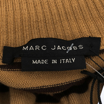 бирка Водолазка Marc Jacobs