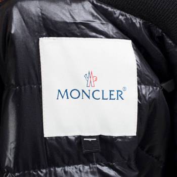 бирка Бомбер Moncler
