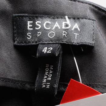 бирка Брюки Escada Sport