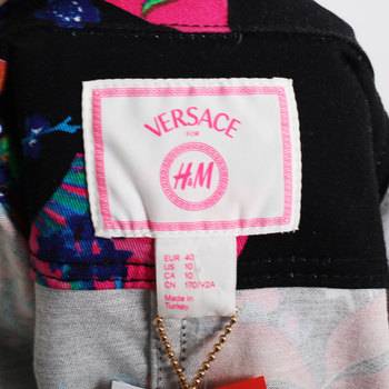бирка Куртка H&M x Versace