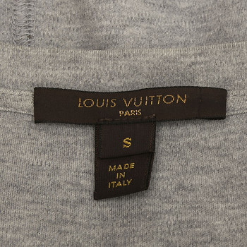 бирка Лонгслив Louis Vuitton