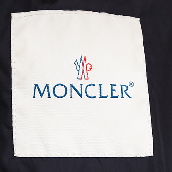 бирка Куртка Moncler