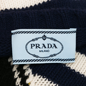 бирка Свитер Prada