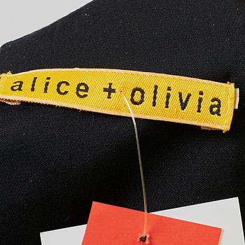 бирка Платье Alice+Olivia