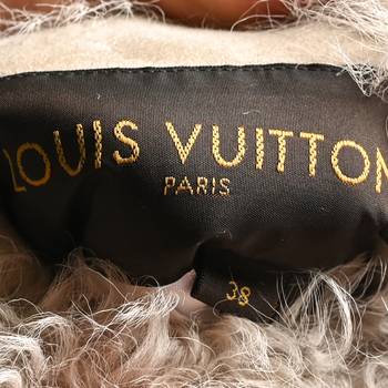 бирка Шуба Louis Vuitton