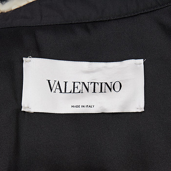 бирка Пальто Valentino