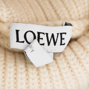 бирка Свитер Loewe