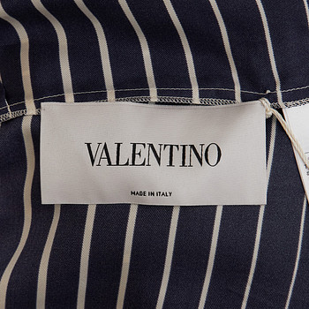 бирка Платье Valentino