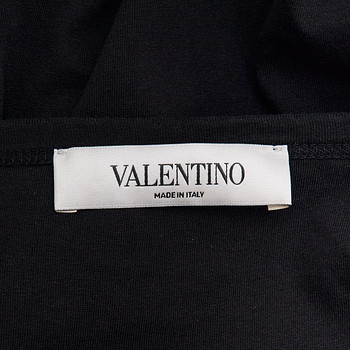 бирка Футболка Valentino
