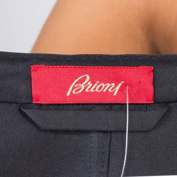 бирка Костюм Brioni