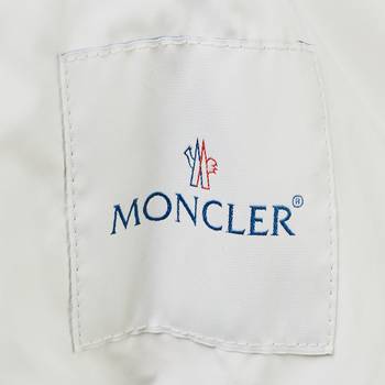 бирка Плащ Moncler