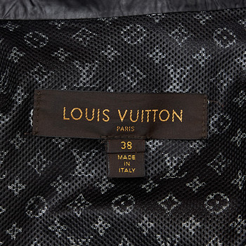 бирка Ветровка Louis Vuitton