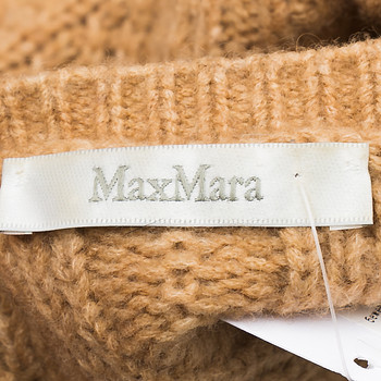 бирка Свитер Max Mara