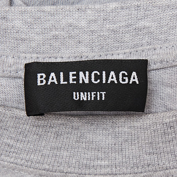 бирка Футболка Balenciaga