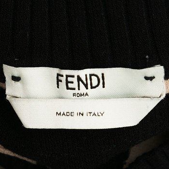 бирка Джемпер Fendi