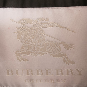 бирка Пуховик Burberry