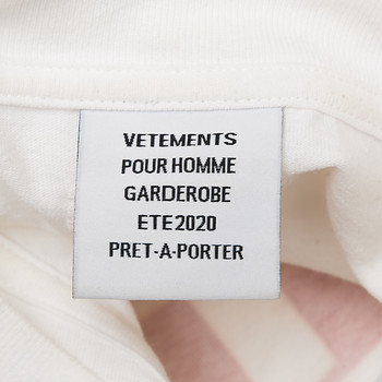 бирка Футболка Vetements