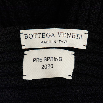 бирка Джемпер Bottega Veneta