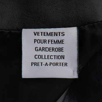 бирка Платье Vetements