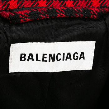 бирка Пальто Balenciaga