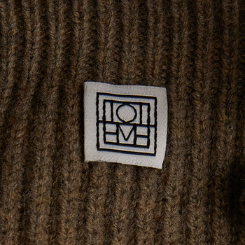 бирка Свитер Toteme