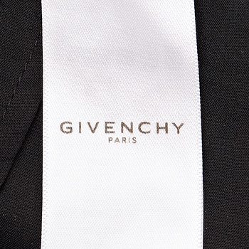 бирка Брюки Givenchy