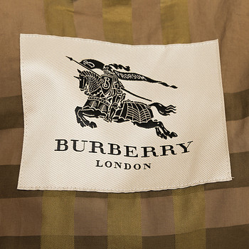 бирка Плащ Burberry