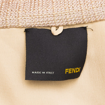 бирка Пальто Fendi