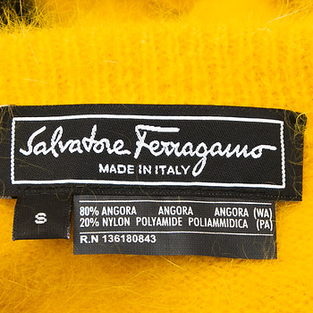 бирка Свитер Salvatore Ferragamo