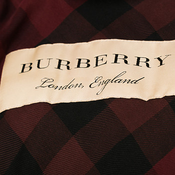 бирка Пальто Burberry