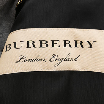 бирка Пальто Burberry