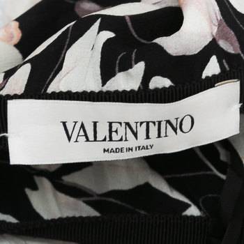 бирка Костюм Valentino