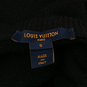 бирка Свитер Louis Vuitton