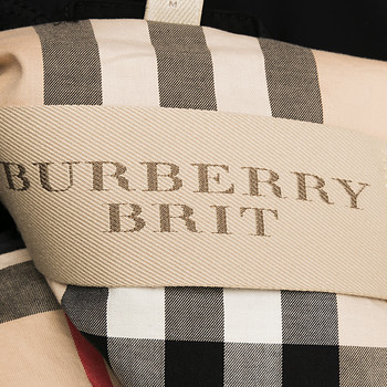 бирка Плащ Burberry Brit