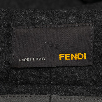 бирка Брюки Fendi