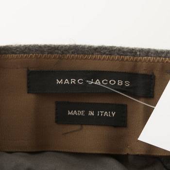бирка Муж.брюки Marc Jacobs