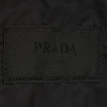 бирка Куртка Prada
