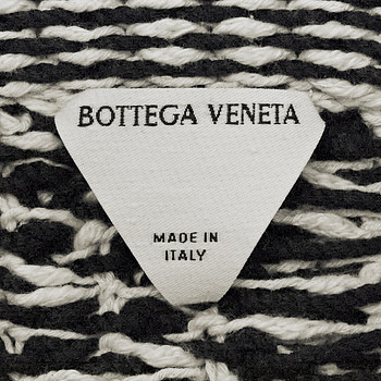 бирка Свитер Bottega Veneta