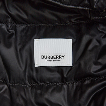 бирка Пуховик Burberry