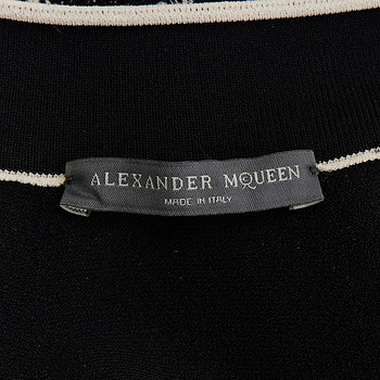 бирка Костюм Alexander McQueen