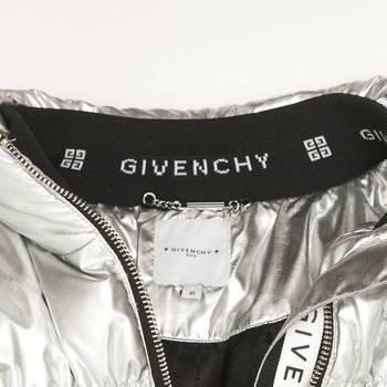 бирка Пуховик Givenchy