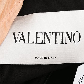 бирка Платье Valentino