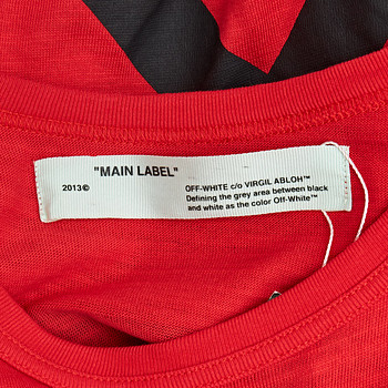 бирка Футболка Off-White