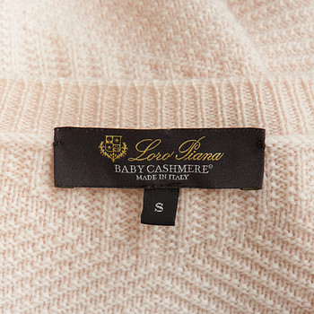 бирка Джемпер Loro Piana