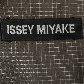 бирка Рубашка Issey Miyake