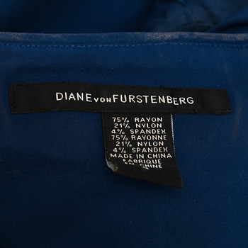 бирка Платье Diane von Furstenberg