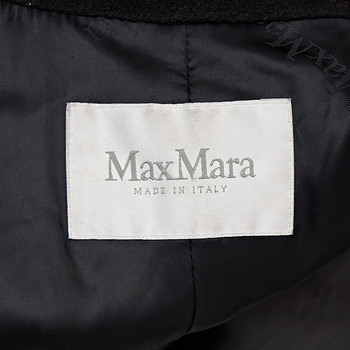 бирка Пальто Max Mara