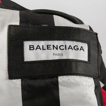 бирка Кожаная куртка Balenciaga