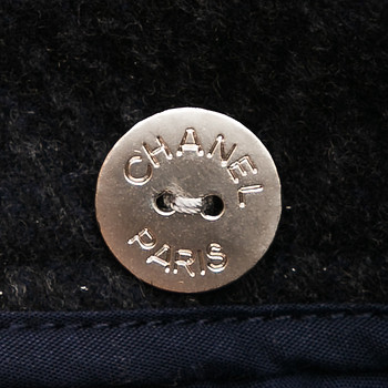 бирка Шорты Chanel